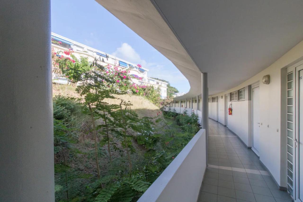 Ferienwohnung Un Pied-A-Terre Face A La Marina Le Marin Exterior foto